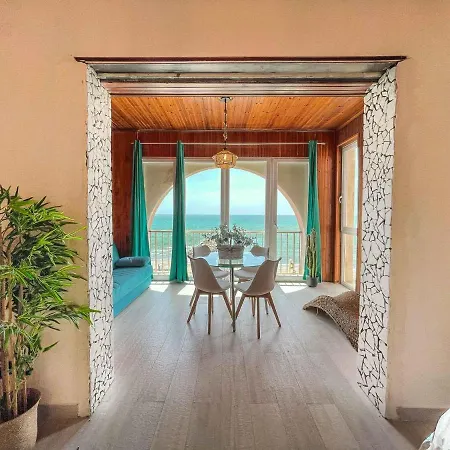 Apartment Athena Sea Front Apartment, Parking & Pool *