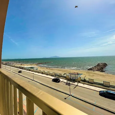 Athena Sea Front Apartment, Parking & Pool *