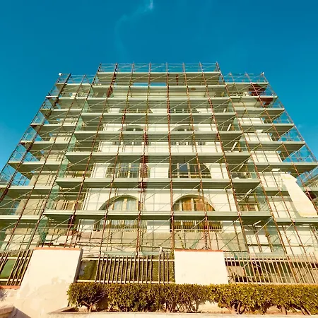 Athena Sea Front Apartment, Parking & Pool Apartment Lago Patria