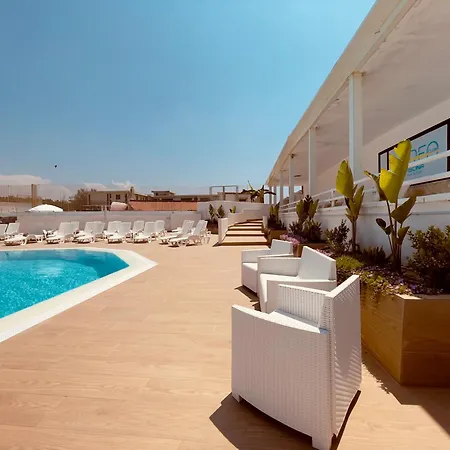 Apartment Athena Sea Front Apartment, Parking & Pool *