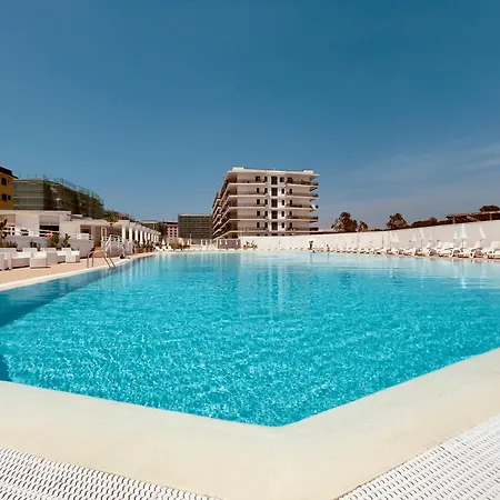 Athena Sea Front Apartment, Parking & Pool *
